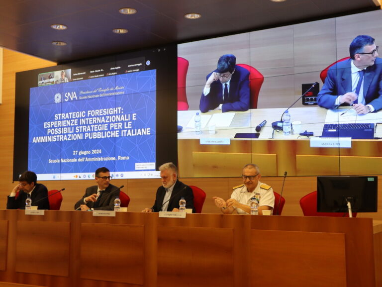 Strategic Foresight: esperienze internazionali e possibili strategie per le Amministrazioni Pubbliche italiane
