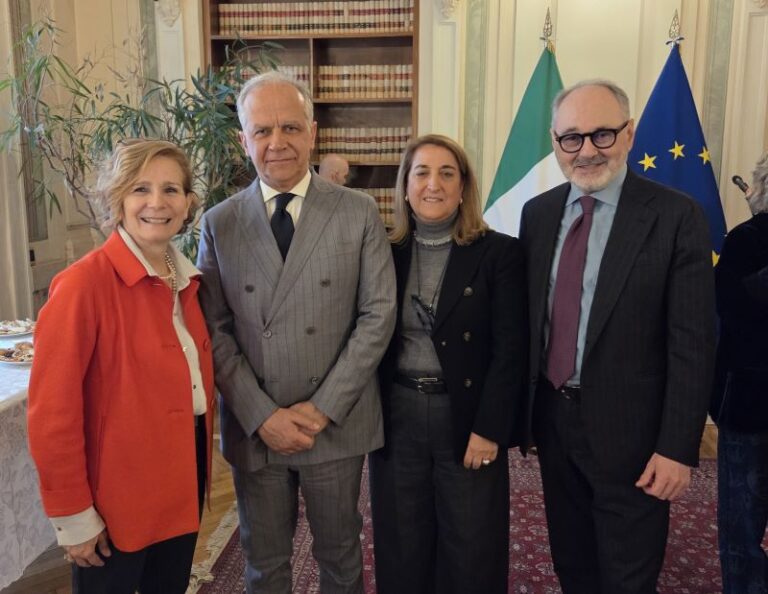 Il ministro Piantedosi inaugura il 38° corso per l’accesso alla qualifica di Viceprefetto